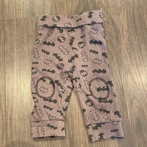 Batman Kids Bat Print Leggings size 3/6 months 2:11